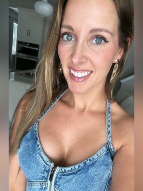 Meet your Posher, Kendra
